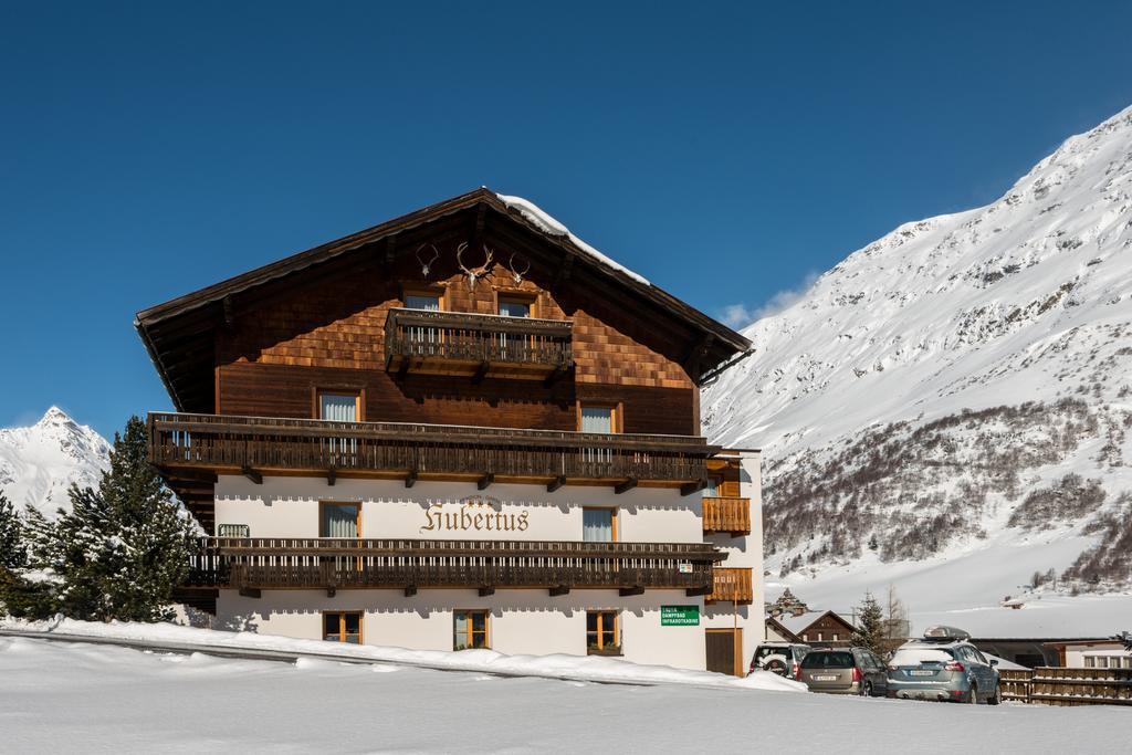 Haus Hubertus Appartement Galtür Buitenkant foto